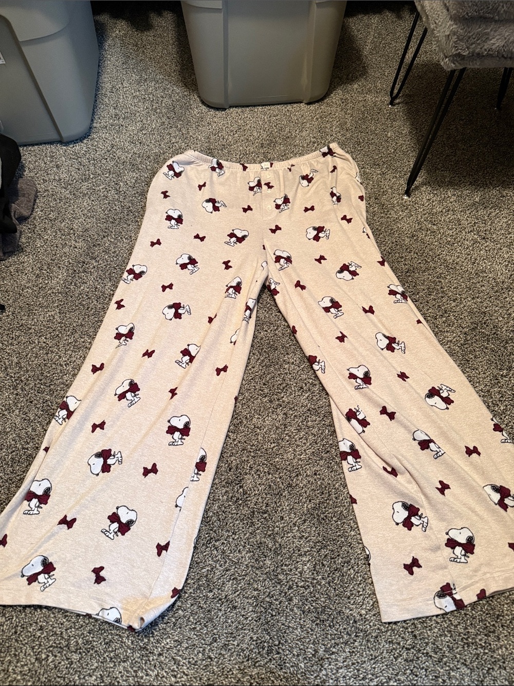 American Eagle Outfitters Cream Snoopy Print Wide-Leg Pajama Bottoms - Picture 1 of 2